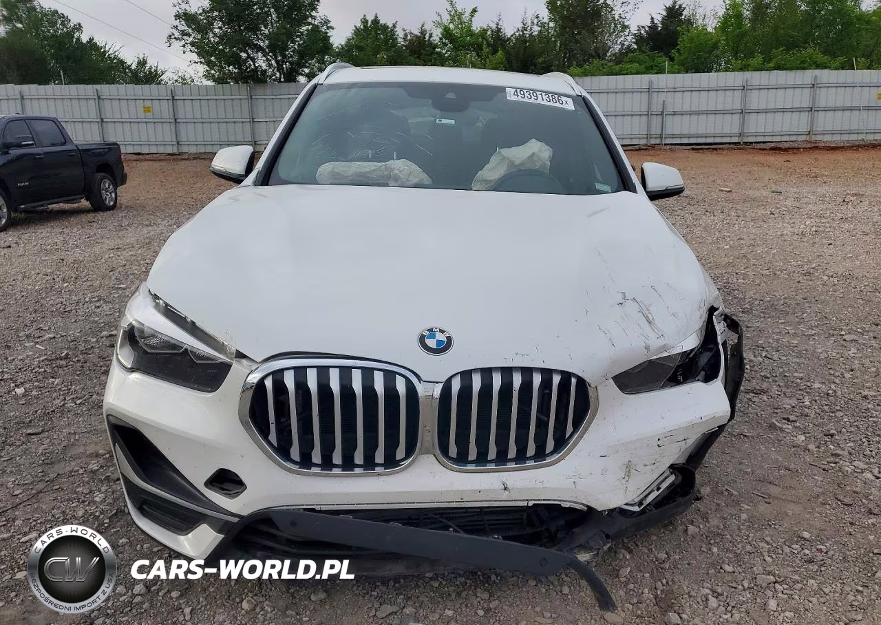 2021 BMW X1 xDrive28I VIN:WBXJG9C02M5T74041 - 5