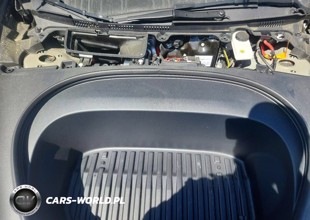 2025 Tesla Model 3 VIN:5YJ3E1EA0SF061472 - 11