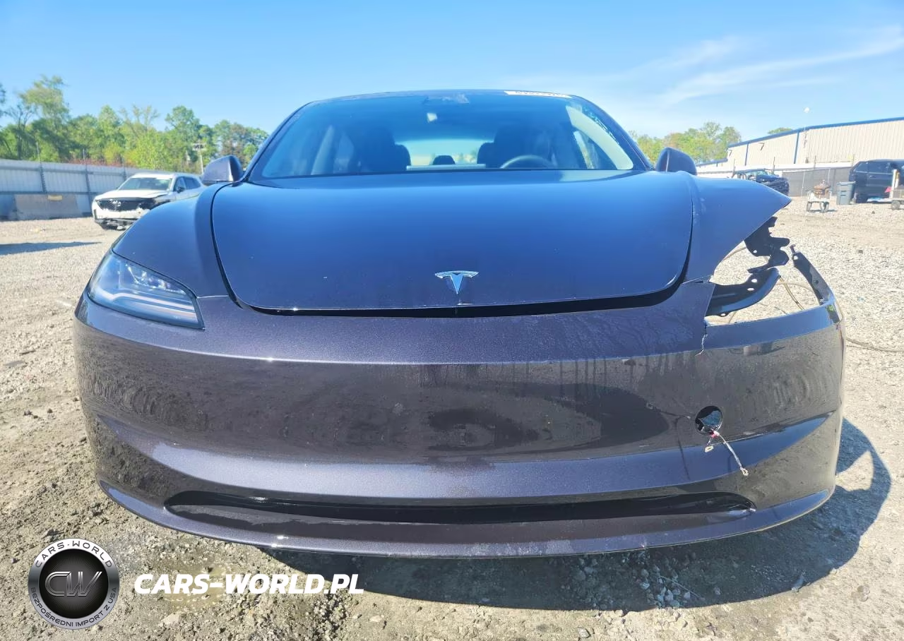 2025 Tesla Model 3 VIN:5YJ3E1EA0SF061472 - 5