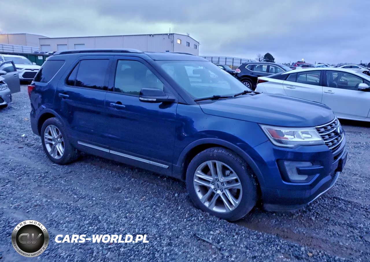 2017 Ford Explorer Xlt VIN:1FM5K7D87HGE08163 - 4