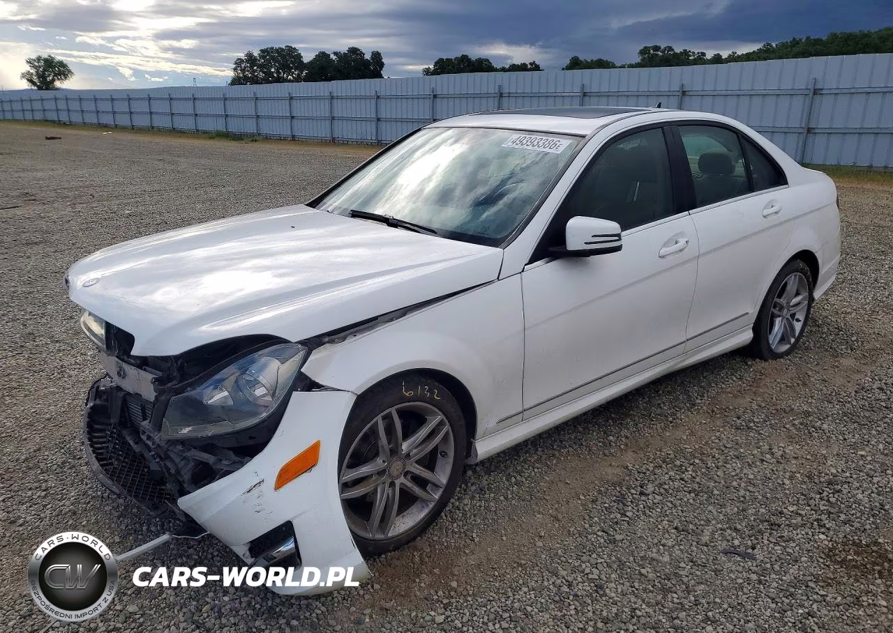 2014 Mercedes-Benz C 250