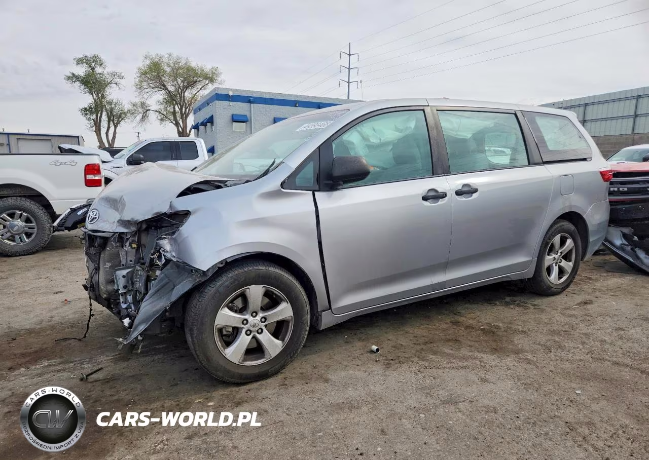 2015 Toyota Sienna L 7-Passenger