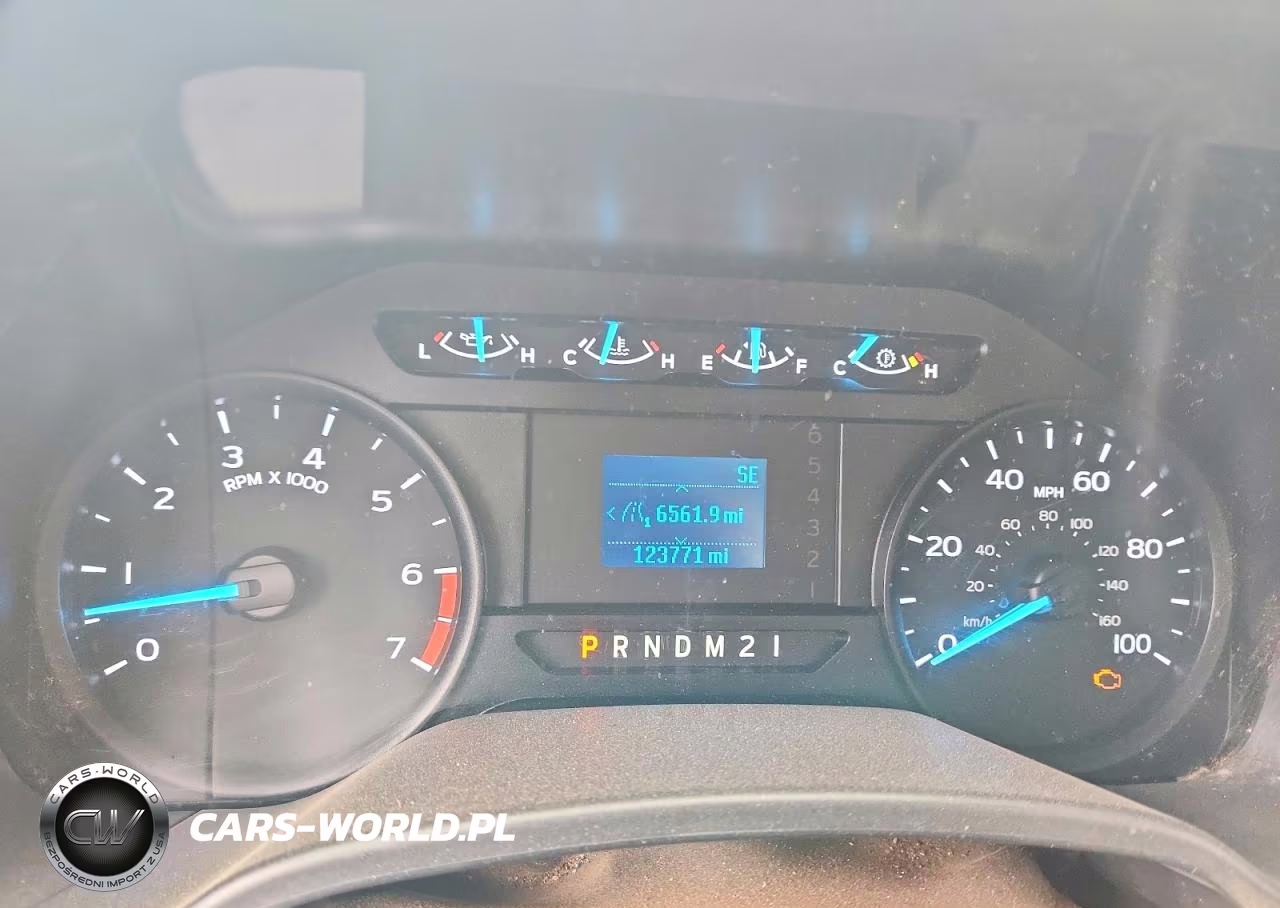 2019 Ford F350 Super Duty Utility - Service Truck VIN:1FDRF3G64KEG06968 - 9