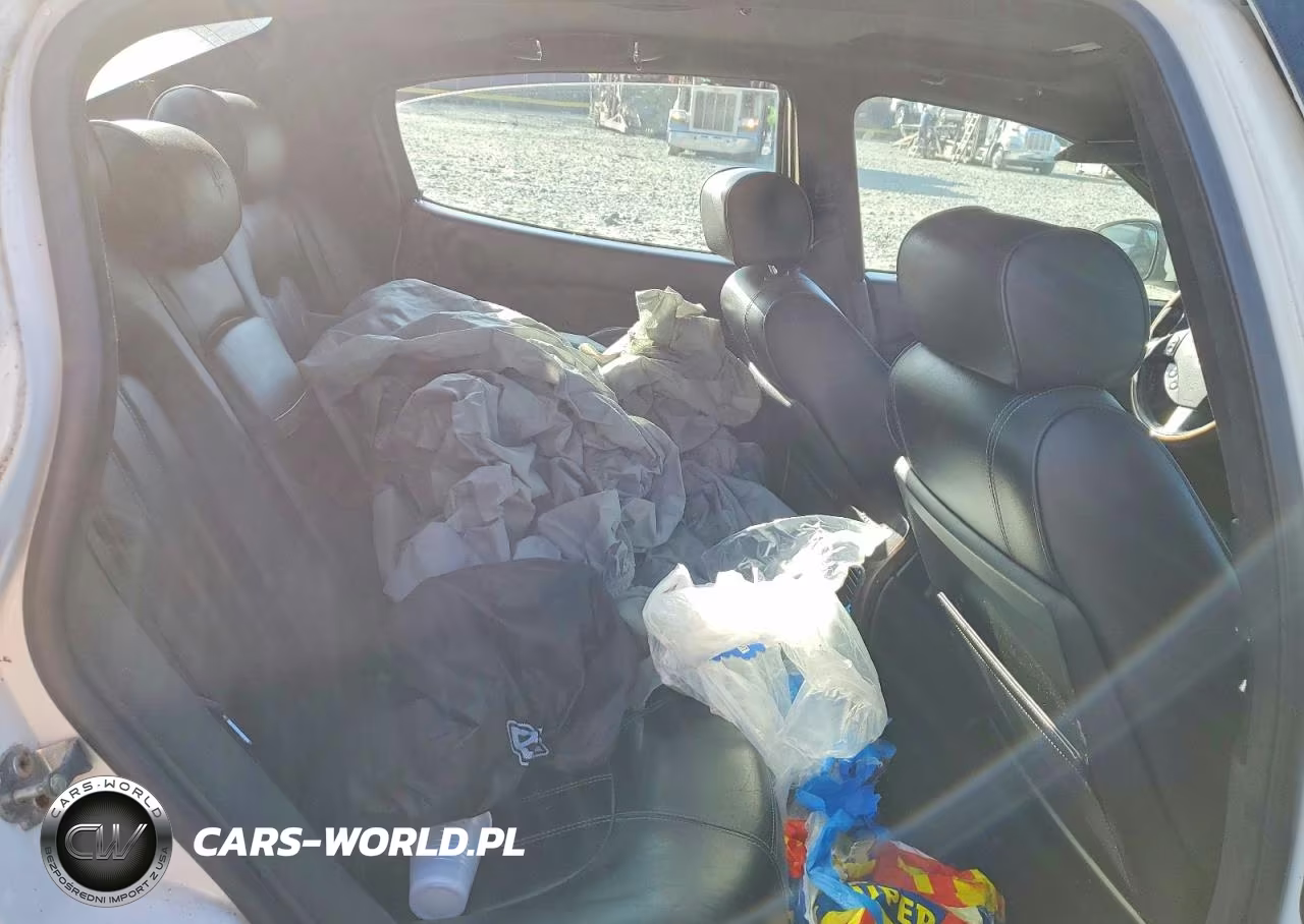 2010 Maserati Quattroporte S VIN:ZAM39JKA9A0050701 - 10