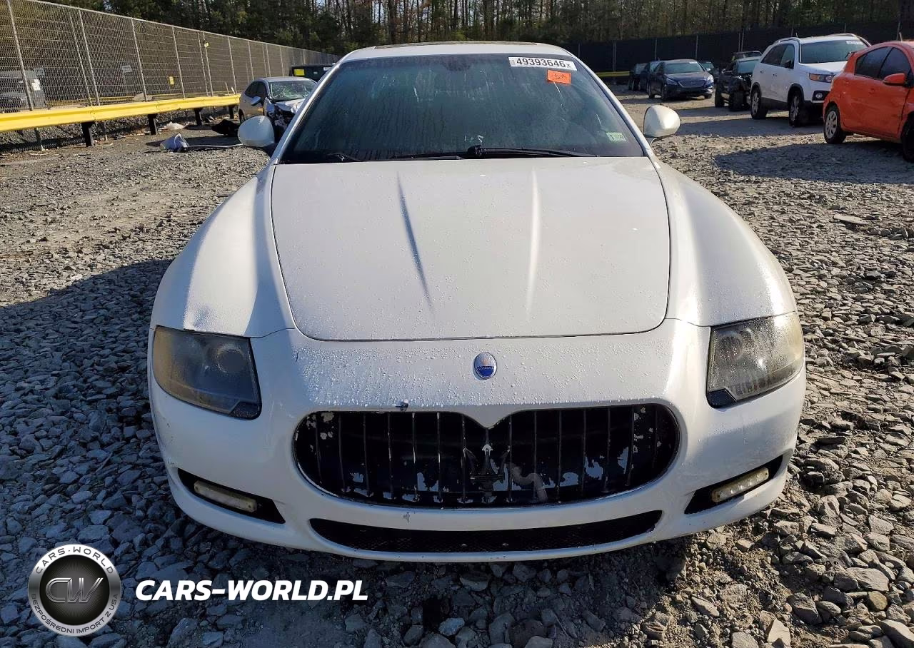 2010 Maserati Quattroporte S VIN:ZAM39JKA9A0050701 - 11