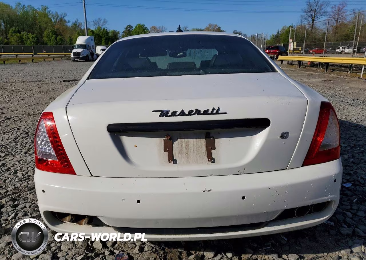 2010 Maserati Quattroporte S VIN:ZAM39JKA9A0050701 - 6