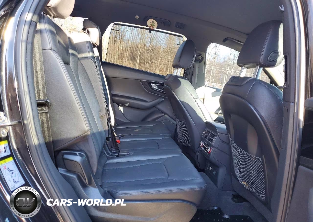2019 Audi Q7 Prestige VIN:WA1VAAF76KD005464 - 11