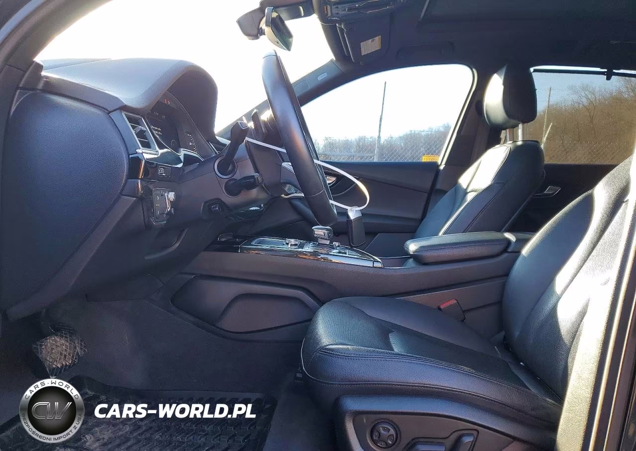 2019 Audi Q7 Prestige VIN:WA1VAAF76KD005464 - 7