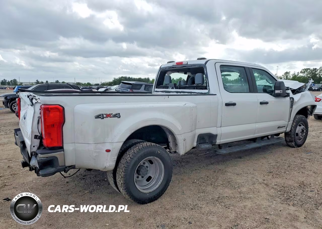 2024 Ford F350 Super Duty VIN:1FT8W3DT5REC96236 - 3