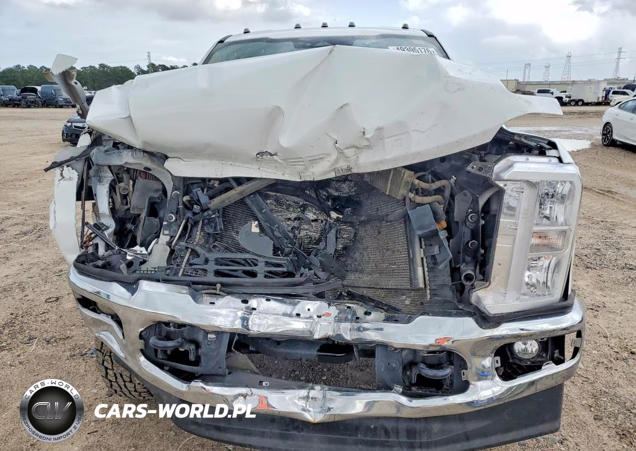 2024 Ford F350 Super Duty VIN:1FT8W3DT5REC96236 - 5
