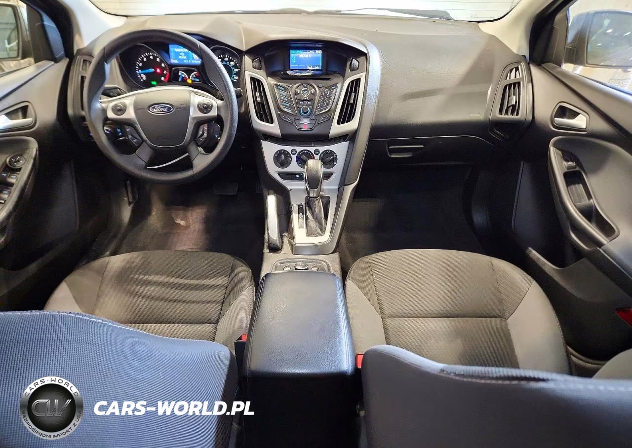 2013 Ford Focus Se VIN:1FADP3K29DL380821 - 8