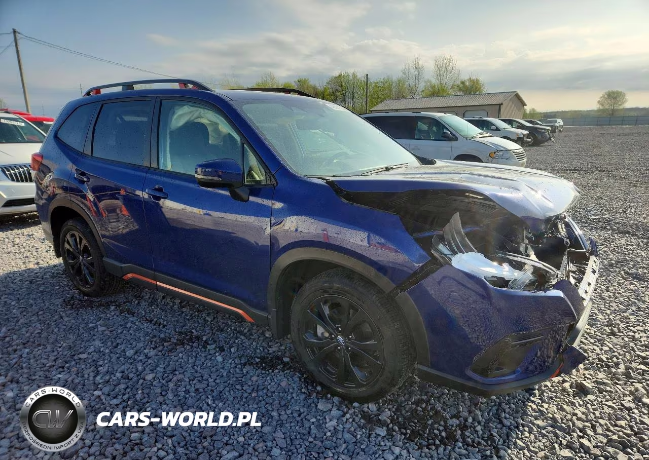 2024 Subaru Forester Sport VIN:JF2SKAGC8RH492298 - 4