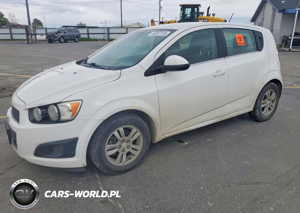 2016 Chev Sonic Lt