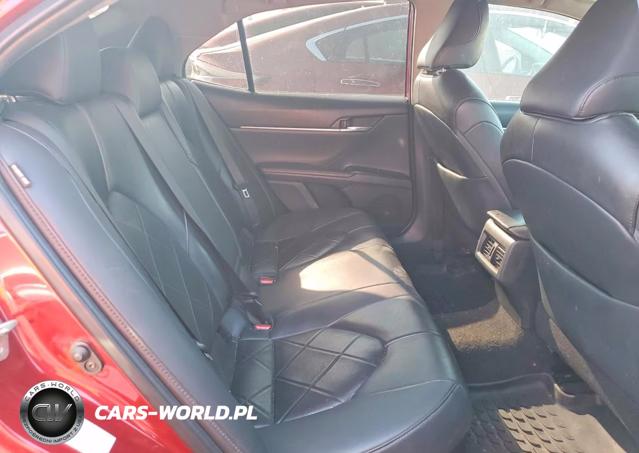 2019 Toyota Camry Hybrid Xle VIN:4T1B21HK0KU513478 - 10