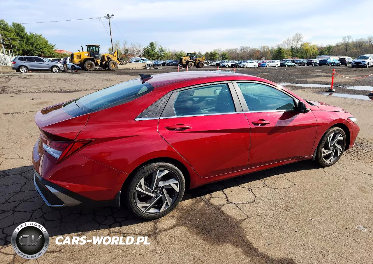 2024 Hyundai Elantra Limited VIN:KMHLN4DJ2RU102815 - 3