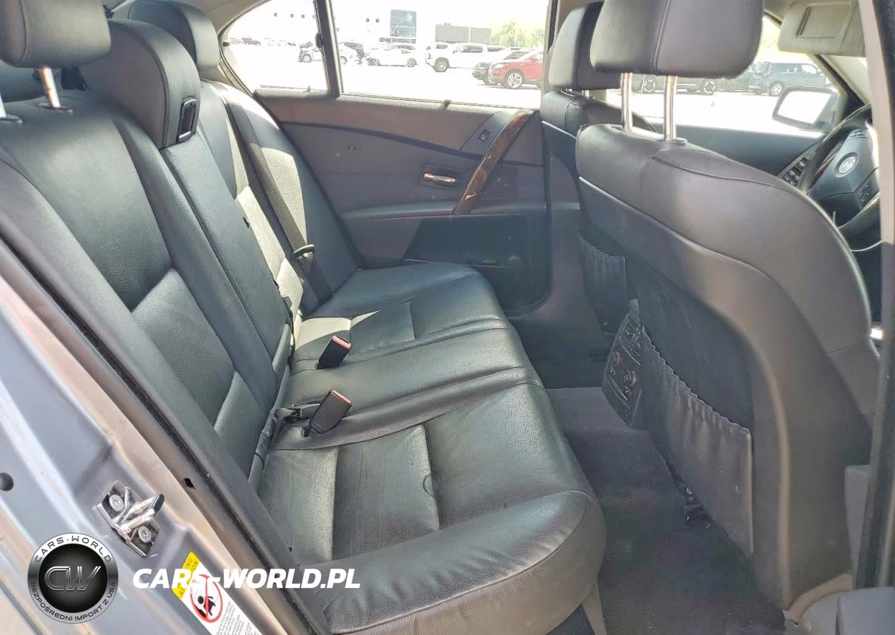 2006 BMW 530 Xi VIN:WBANF73536CG69813 - 10