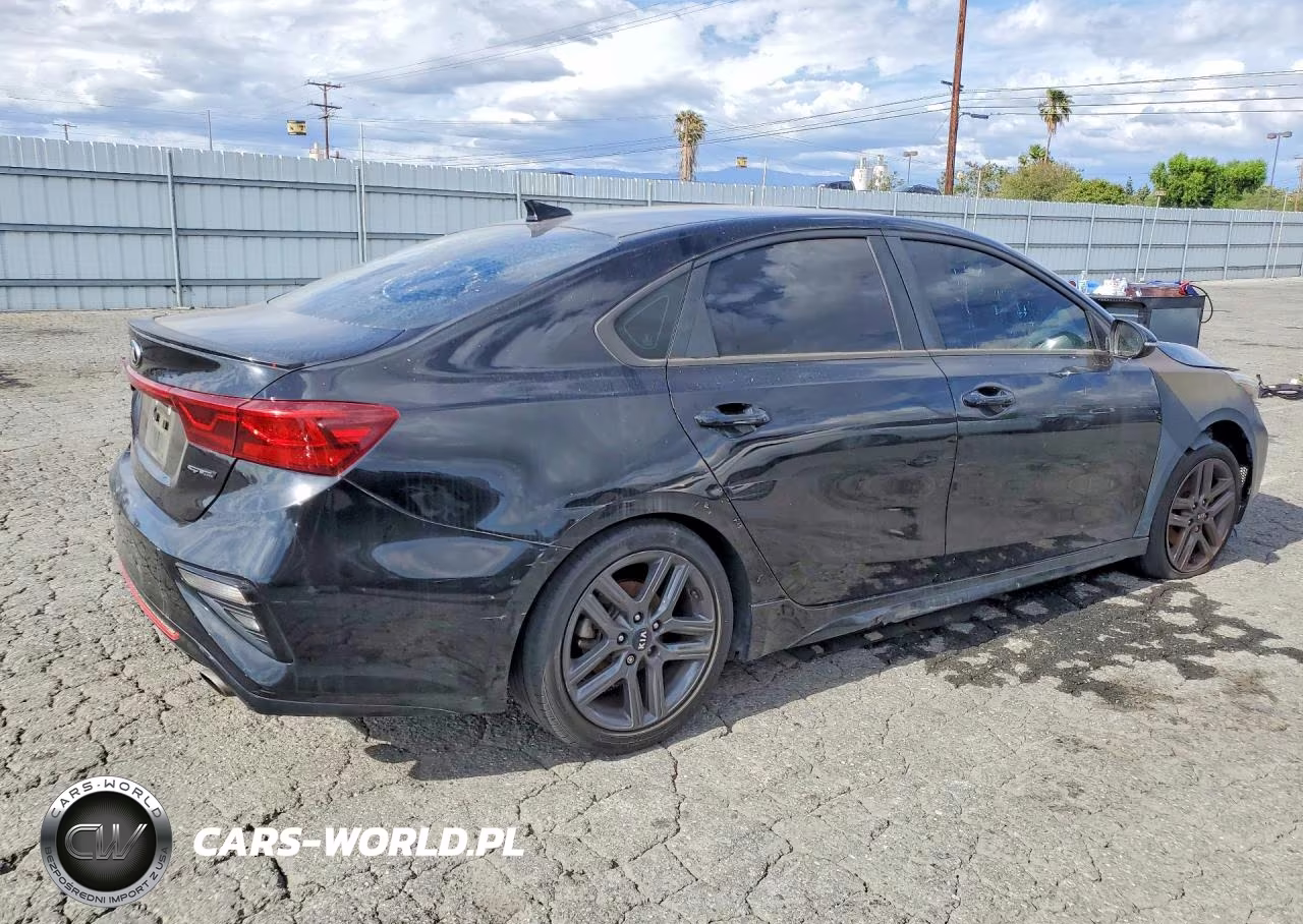 2020 Kia Forte Gt Line VIN:3KPF34AD2LE255934 - 3