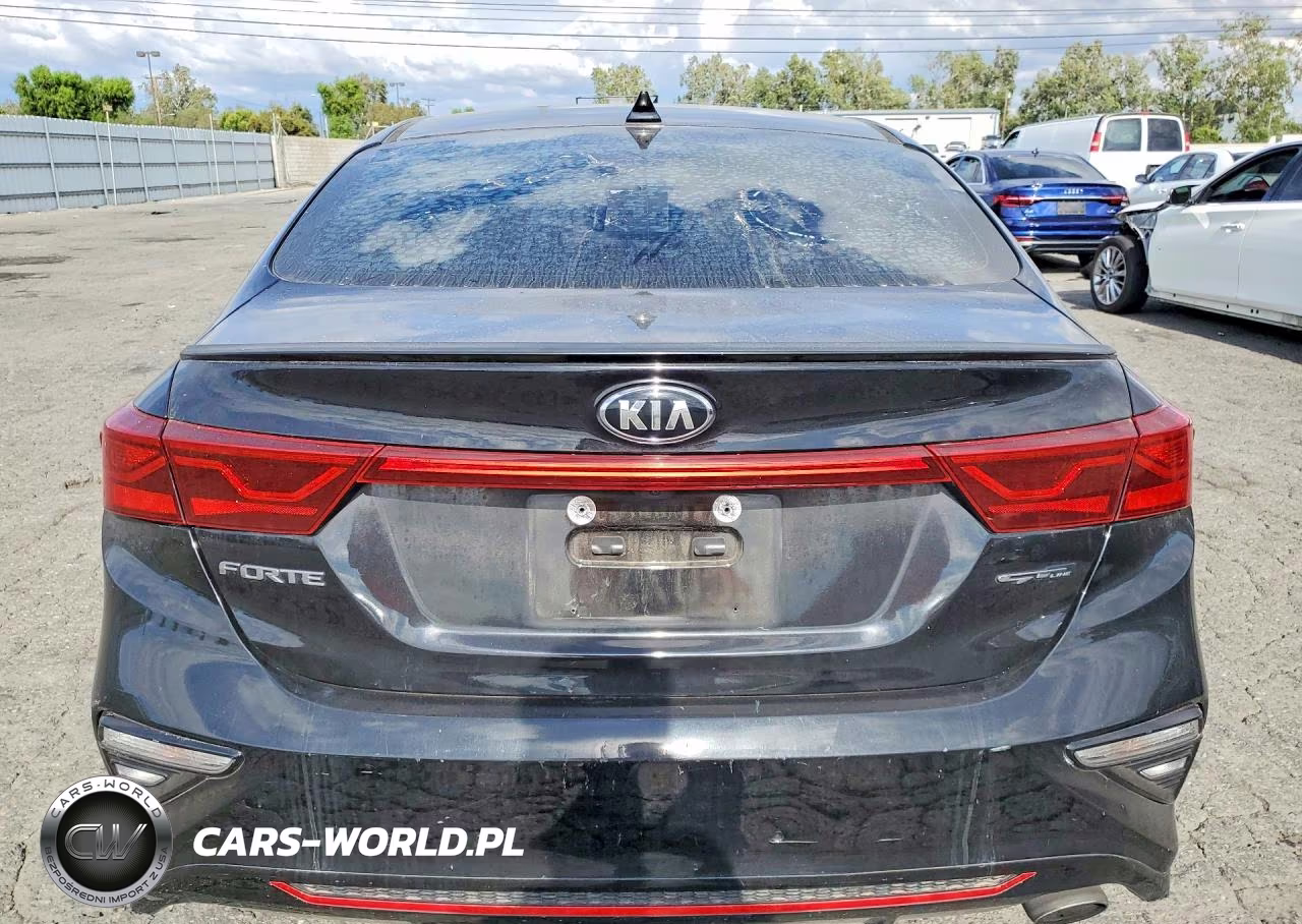 2020 Kia Forte Gt Line VIN:3KPF34AD2LE255934 - 6