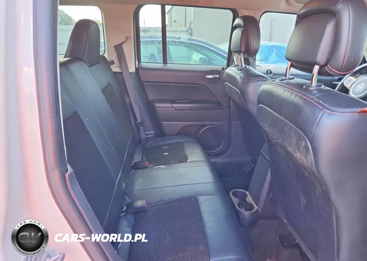 2016 Jeep Patriot Sport VIN:1C4NJPBBXGD711640 - 11