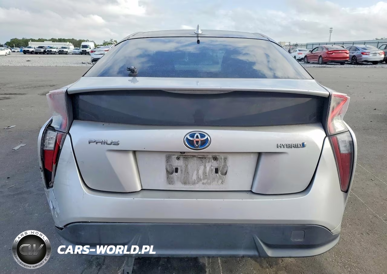 2016 Toyota Prius Three Touring VIN:JTDKARFU5G3513130 - 6