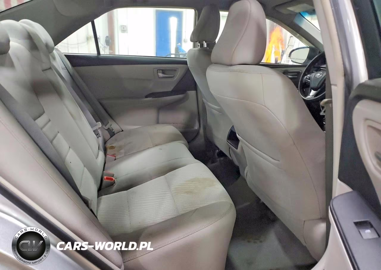 2017 Toyota Camry Le VIN:4T1BF1FK6HU790619 - 10