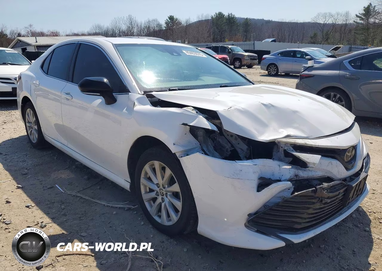 2020 Toyota Camry Le VIN:4T1L11BK2LU014568 - 4