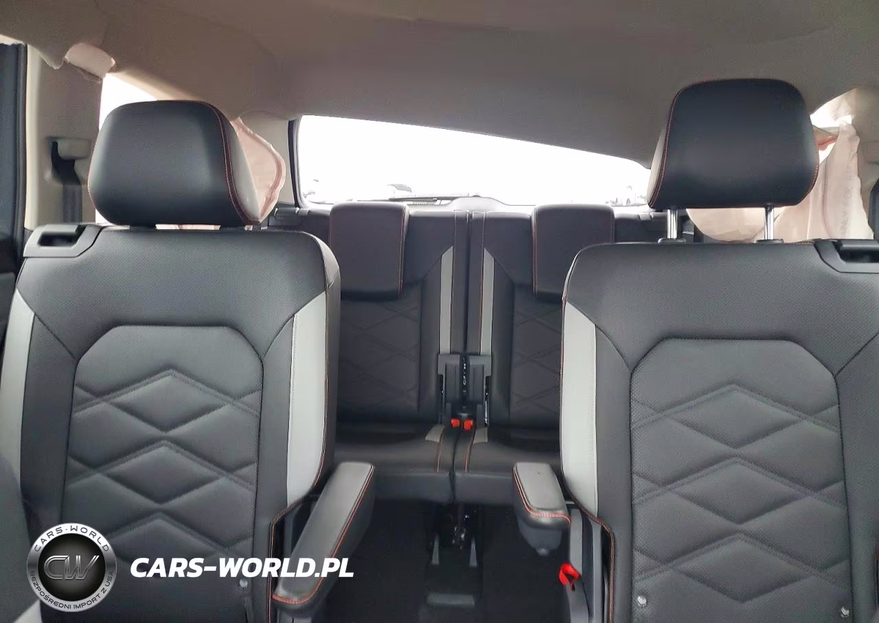 2025 Volkswagen Atlas Peak Edition Se VIN:1V2CR2CA3SC518588 - 10