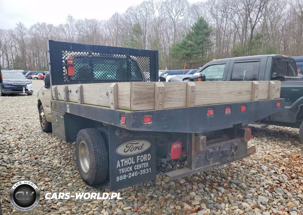 2001 Ford F350 Super Duty Flatbed Truck VIN:1FDWF36F61EC22922 - 2