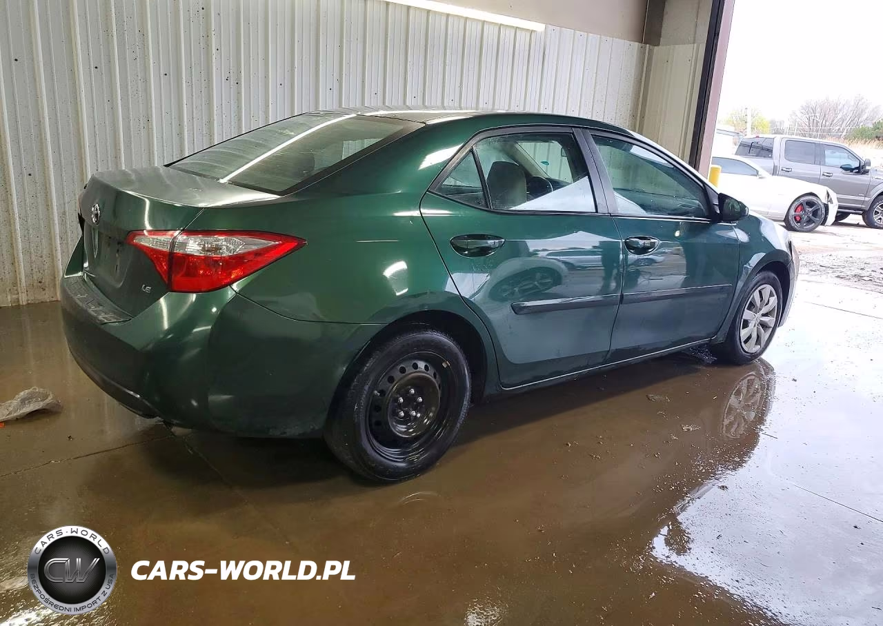 2015 Toyota Corolla Le VIN:5YFBURHE0FP227902 - 3