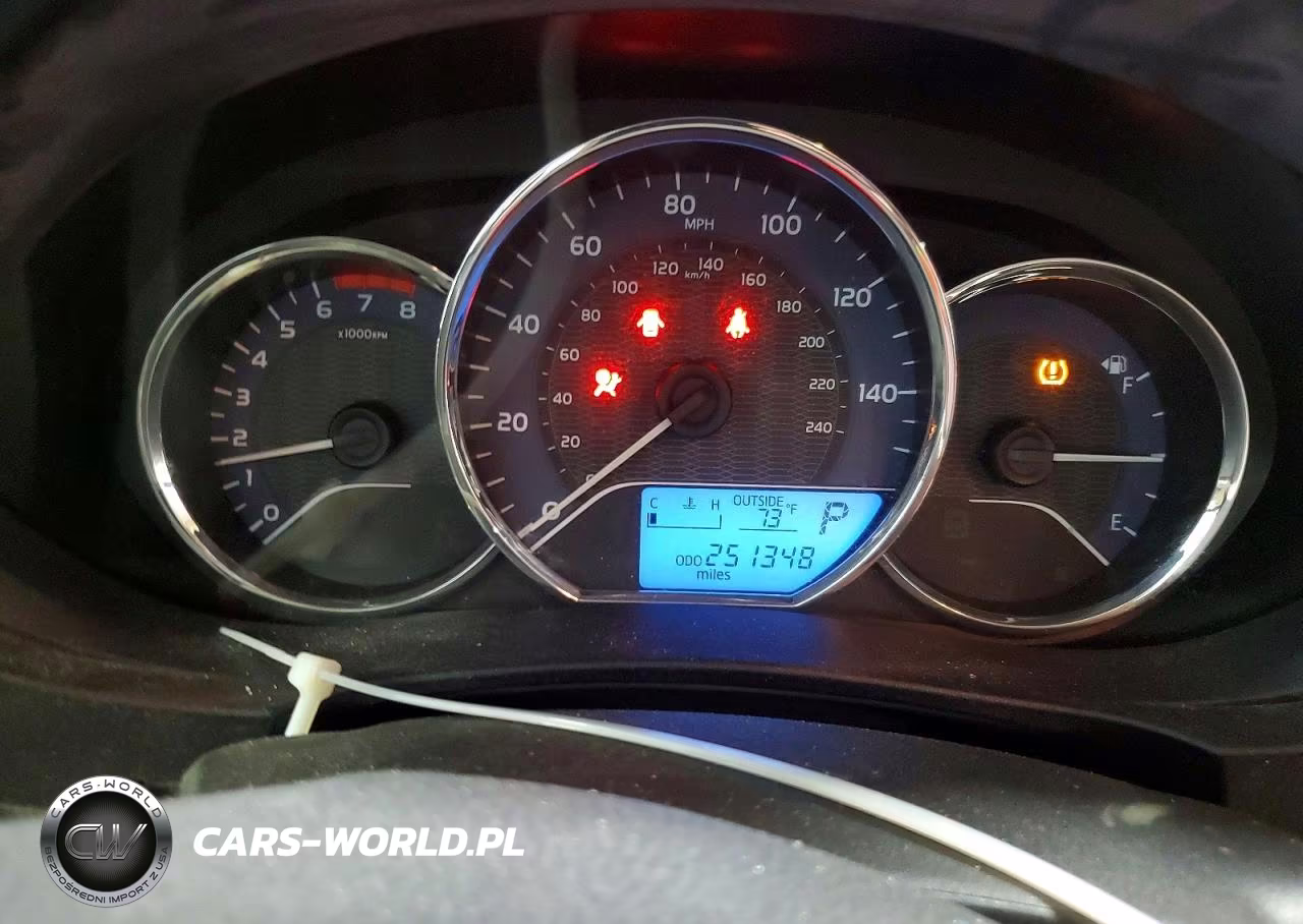 2015 Toyota Corolla Le VIN:5YFBURHE0FP227902 - 9