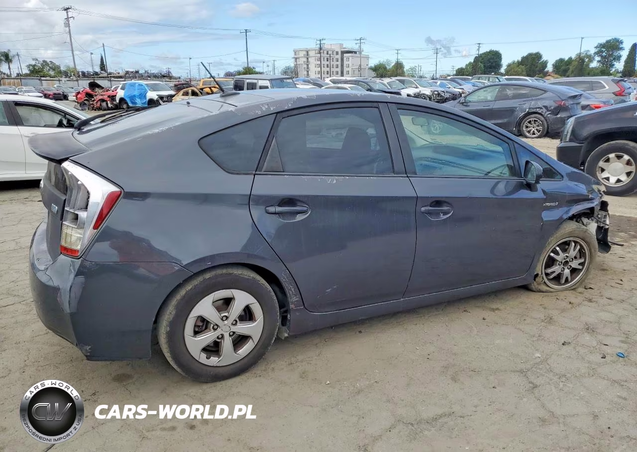 2010 Toyota Prius Iii VIN:JTDKN3DU8A0182461 - 3
