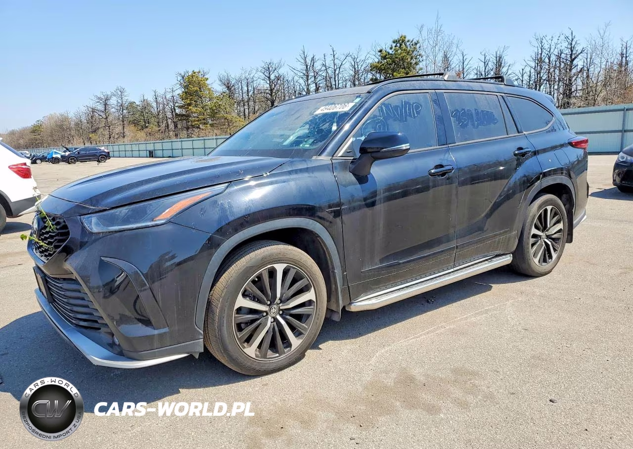 2022 Toyota Highlander Xse