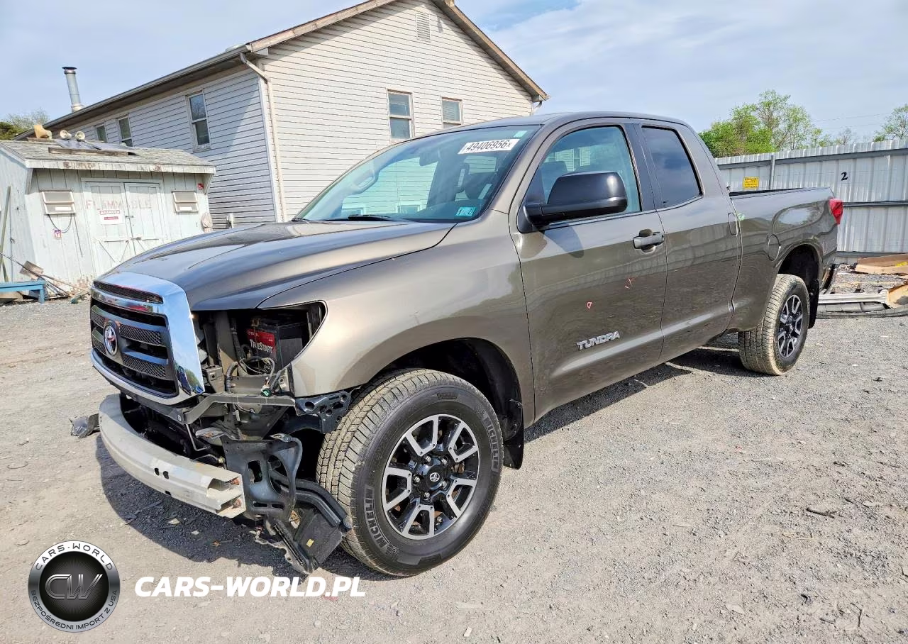 2013 Toyota Tundra Double Cab Sr5