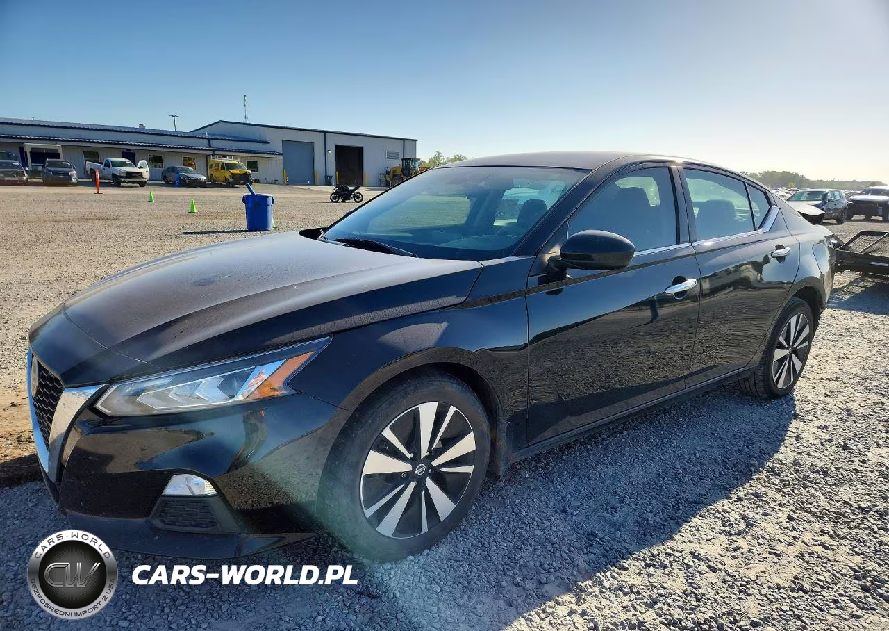 2021 Nissan Altima Sv