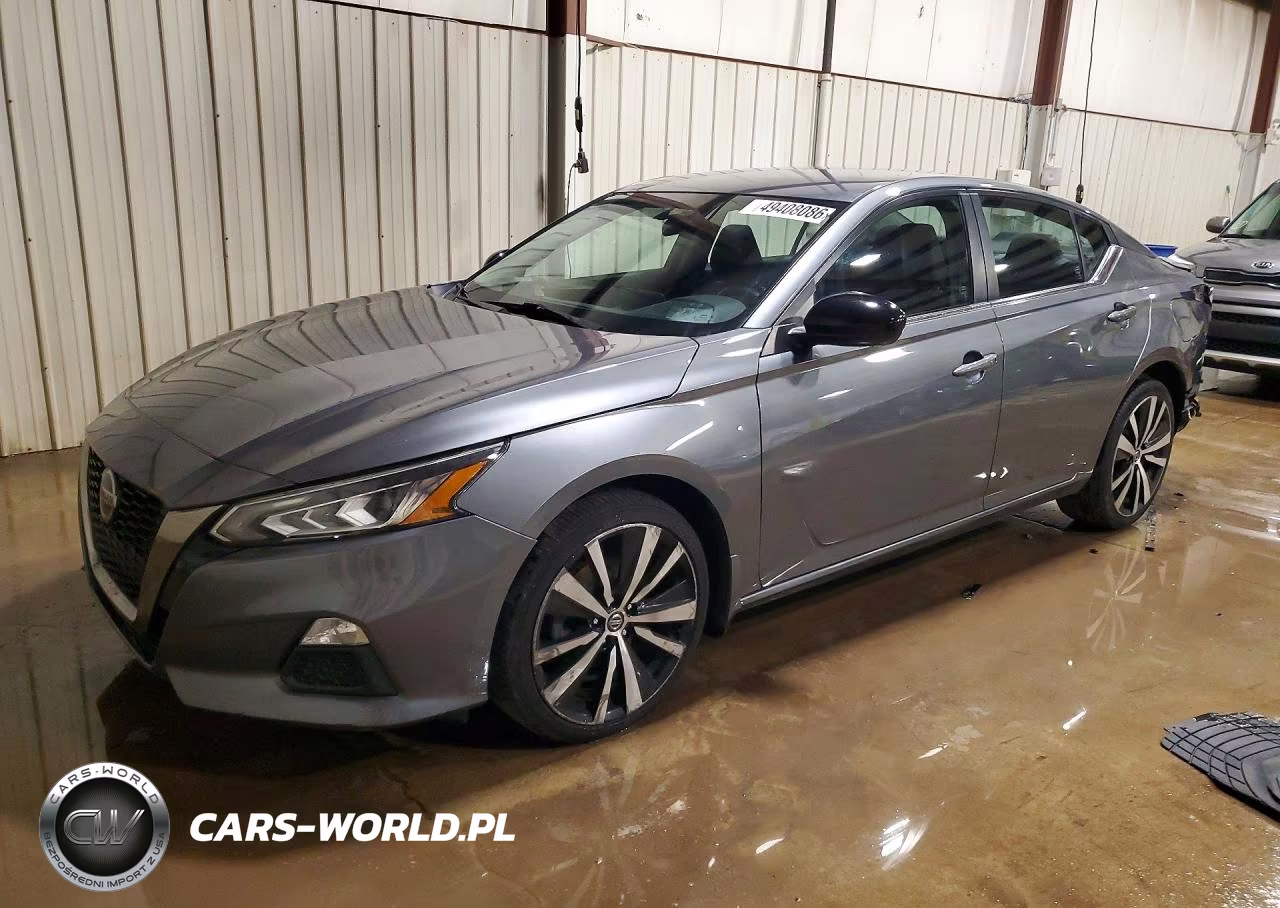 2019 Nissan Altima Sr – zdjęcie 1 z 13