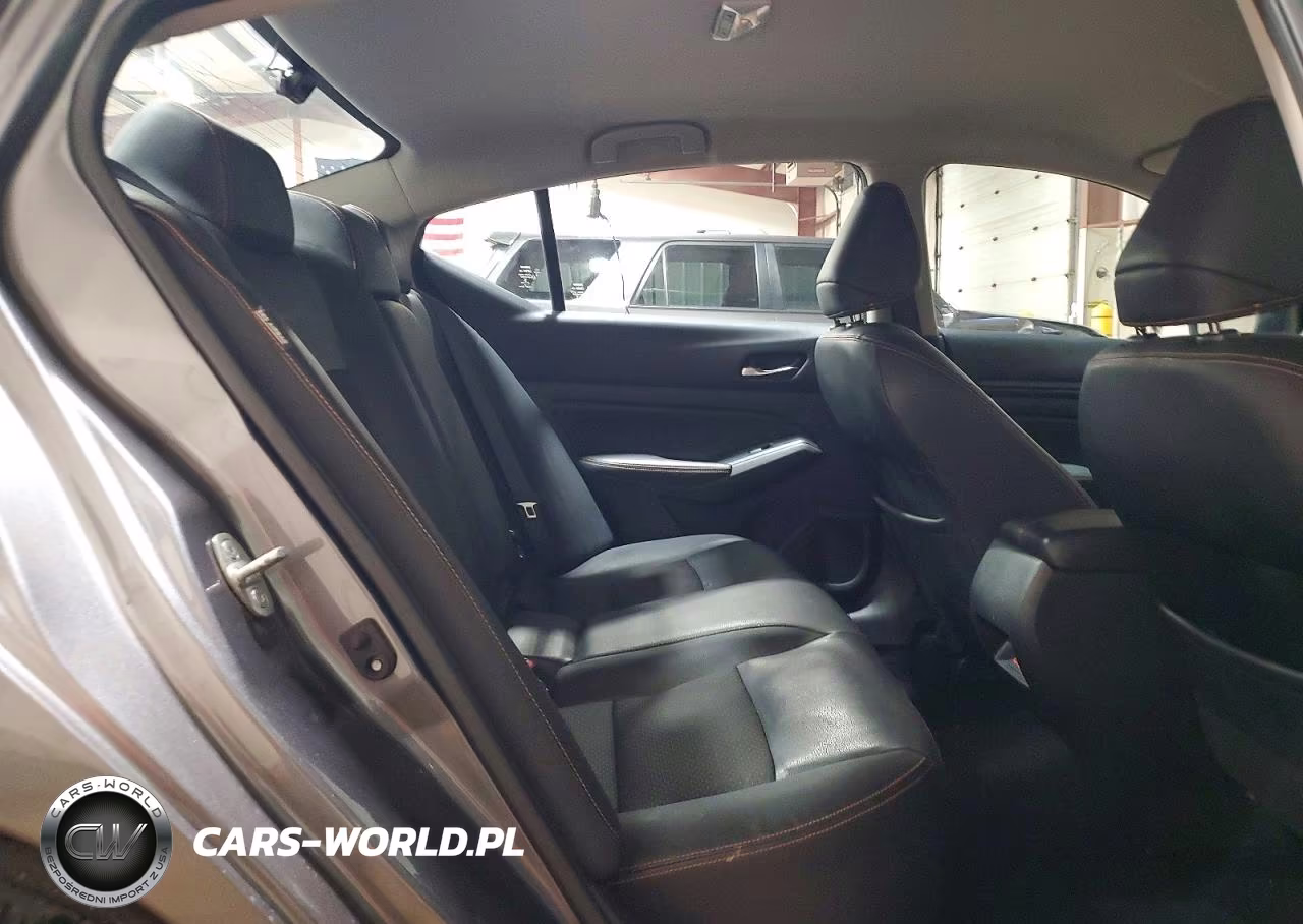 2019 Nissan Altima Sr VIN:1N4BL4CW8KC217228 - 10