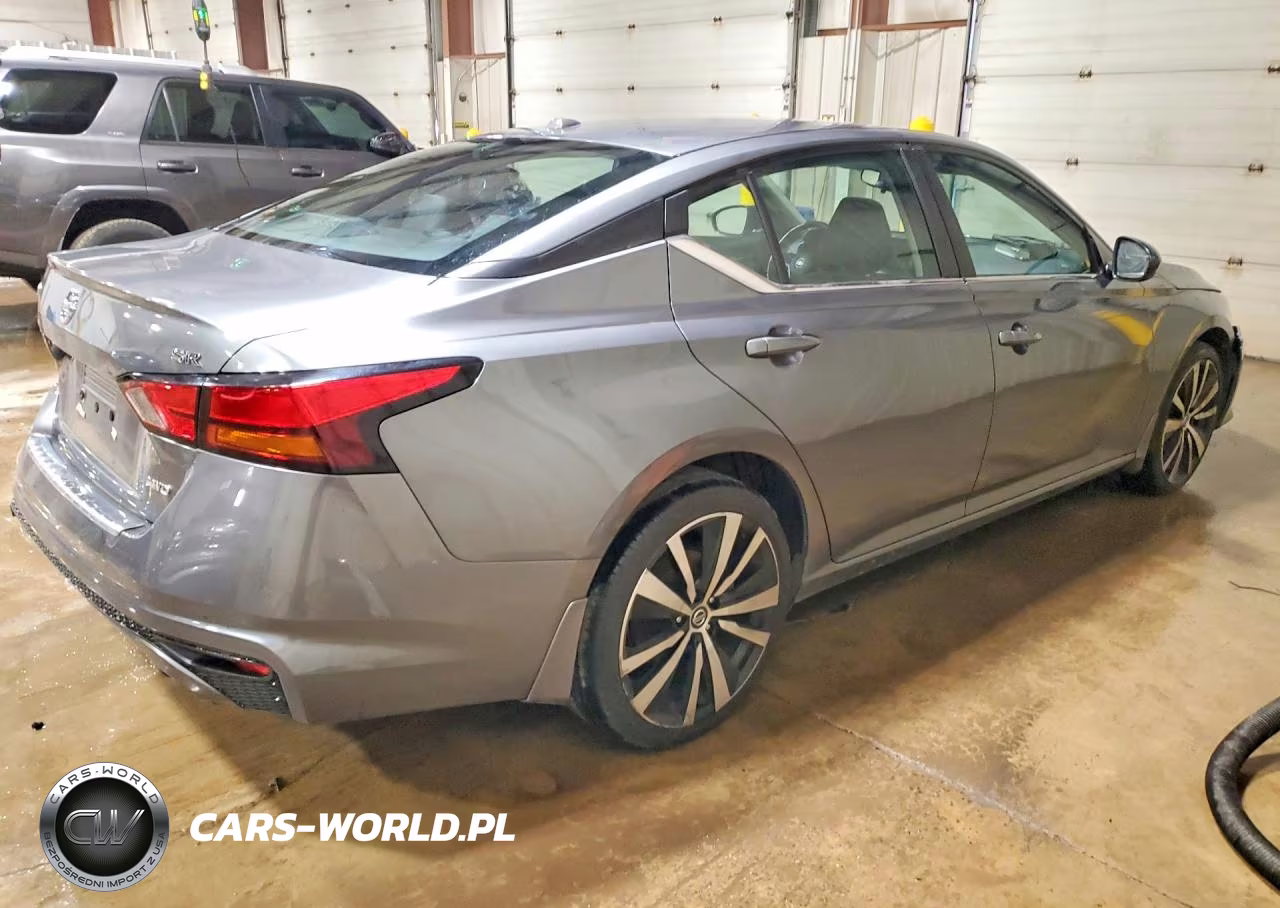 2019 Nissan Altima Sr VIN:1N4BL4CW8KC217228 - 3