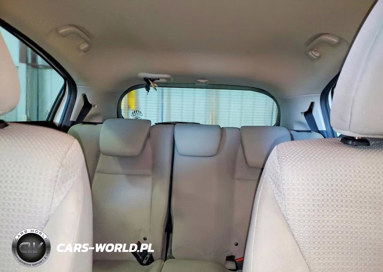 2022 Honda Hr-V Lx VIN:3CZRU5H36NM737645 - 10