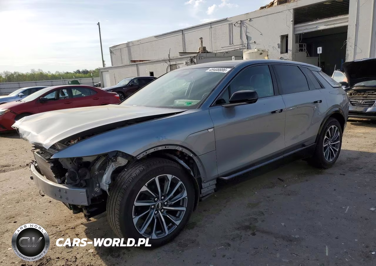 2024 Cadillac Lyriq Sport