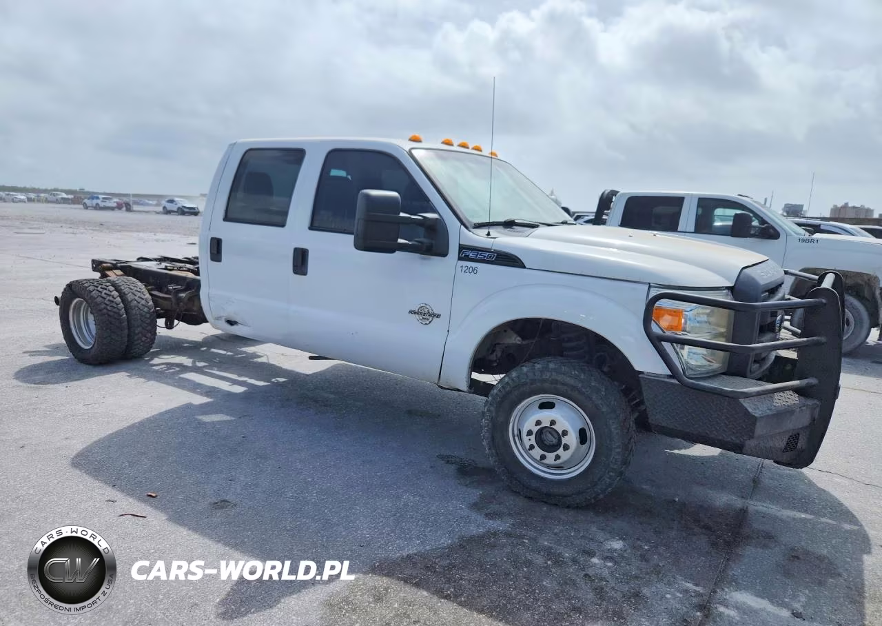2015 Ford F350 Super Duty VIN:1FD8W3HT3FEC37171 - 4