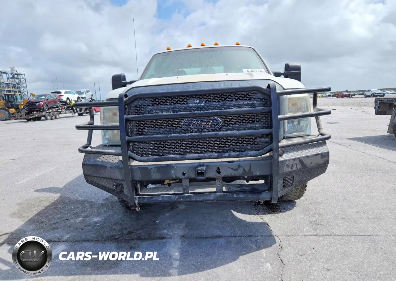 2015 Ford F350 Super Duty VIN:1FD8W3HT3FEC37171 - 5