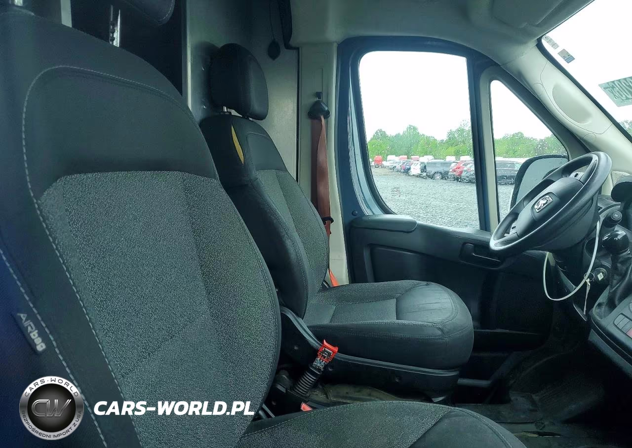 2021 Ram Promaster 3500 Delivery Van VIN:3C6MRVJG1ME586549 - 11
