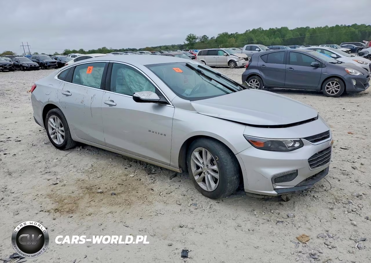 2017 Chevrolet Malibu Lt VIN:1G1ZE5ST3HF246412 - 4