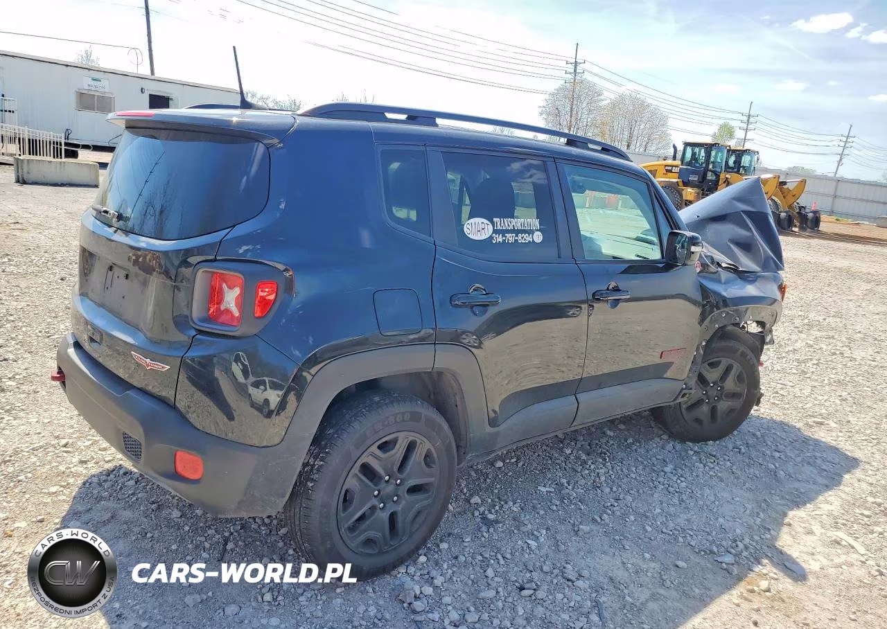 2018 Jeep Renegade Trailhawk VIN:ZACCJBCB3JPH97648 - 3
