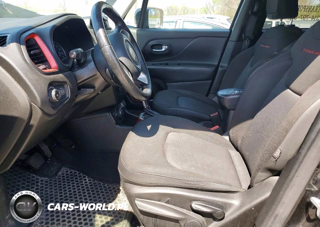 2018 Jeep Renegade Trailhawk VIN:ZACCJBCB3JPH97648 - 7