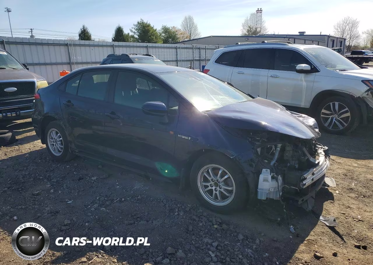 2021 Toyota Corolla Le VIN:JTDEAMDE2MJ009752 - 4