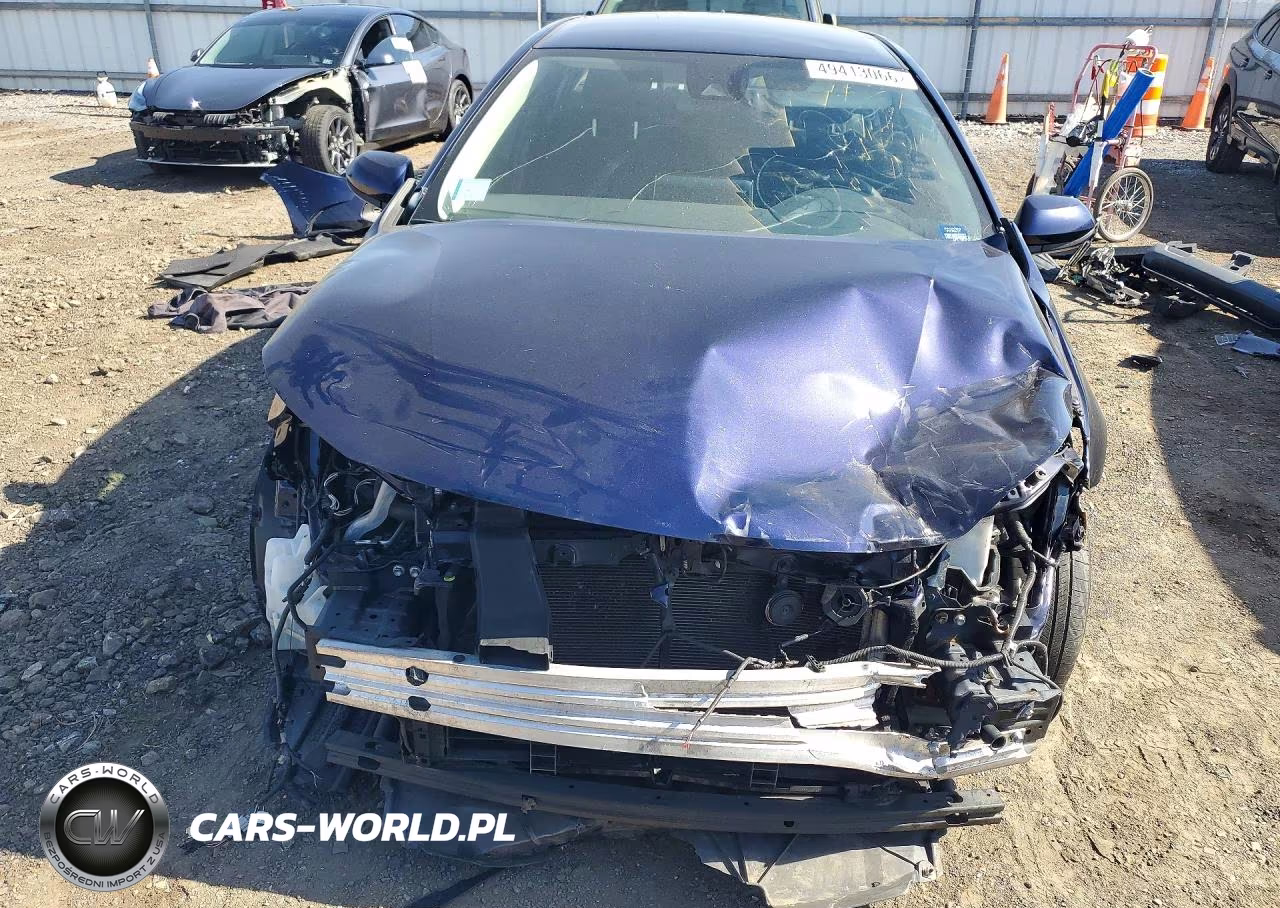 2021 Toyota Corolla Le VIN:JTDEAMDE2MJ009752 - 5