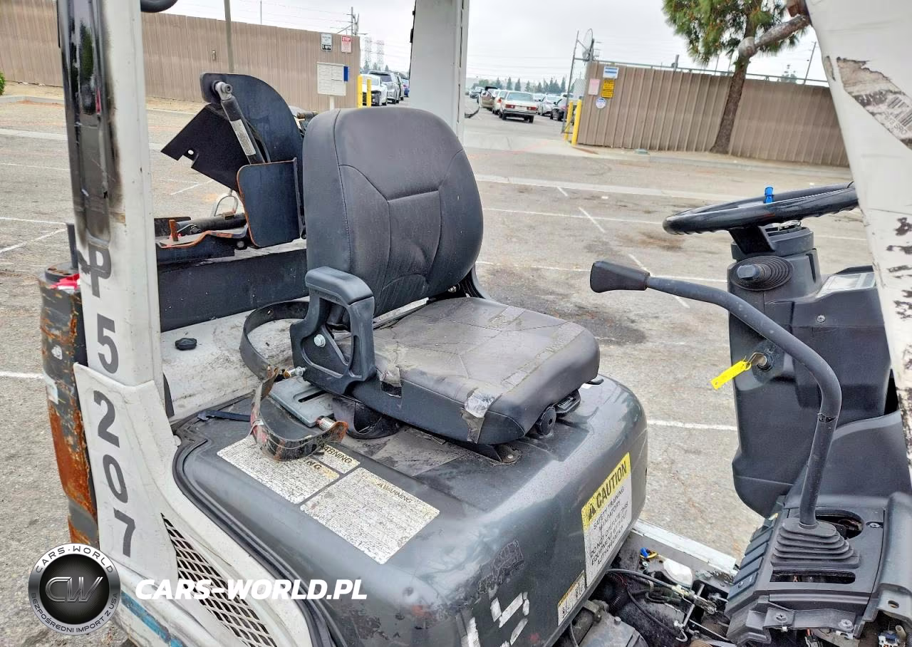 2017 Unicarriers Forklift VIN:CP1F29W26636 - 6