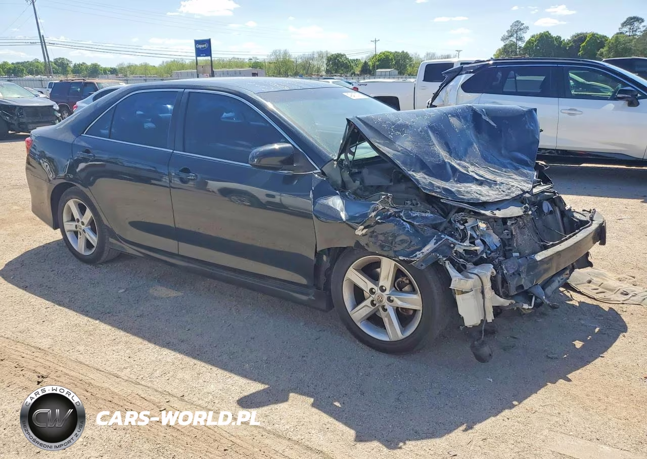 2014 Toyota Camry Se VIN:4T1BF1FK7EU463366 - 4