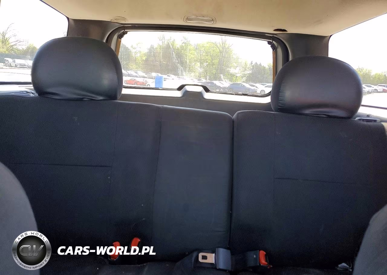 2004 Jeep Grand Cherokee Laredo VIN:1J4GX48S24C205289 - 10